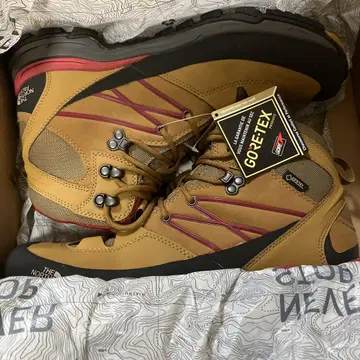 THENORTHFACE CrestonMidGORETEX27.5cm