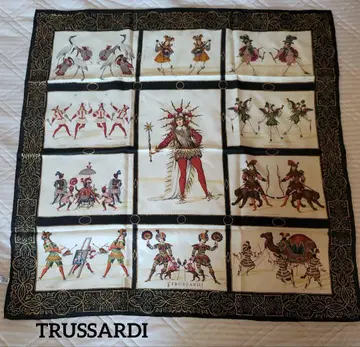 새상품 TRUSSARDI 트루사르디 스카프 실크 100%