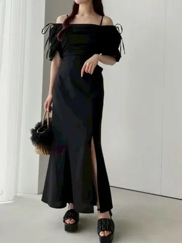 새상품 NICE CLAUP 백 리본 원피스 롱 원피스