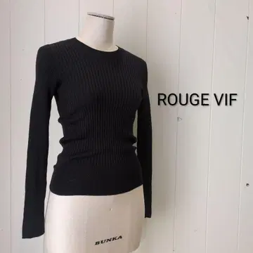 루비프 ROUGE VIF 실크 혼방 얇은 소재 리브 니트 블랙