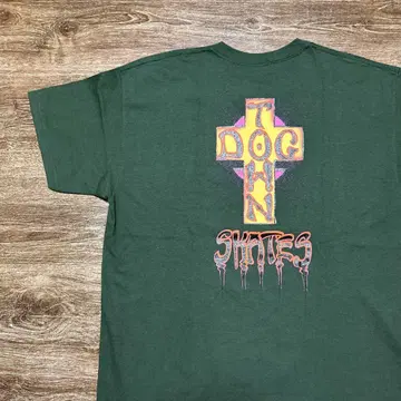 DOG TOWN 올리브 그린 티셔츠