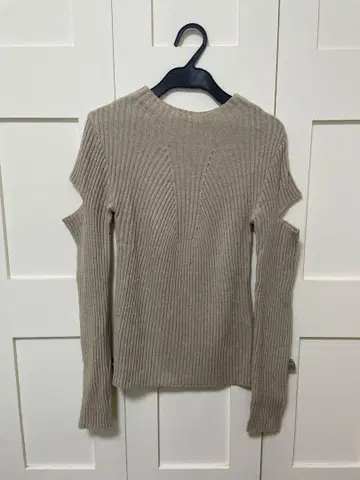 RANDEBOO 란데부 Charm cut knit tops