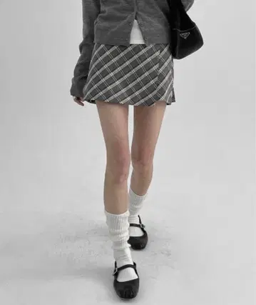 BLACKUP 블랙업 린 젤 체크 미니 스커트 팬츠