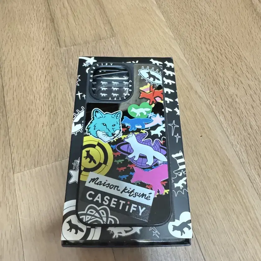 Casetify×Maison Kitsune iPhone15 Pro Max MAISON KITSUNE x CASETIFY IPHONE 15 PRO GLAM FOX MAGSAFE