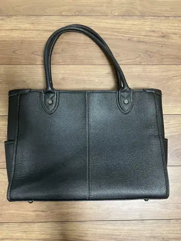 가죽 블랙 토트백 비즈니스 취업 활동