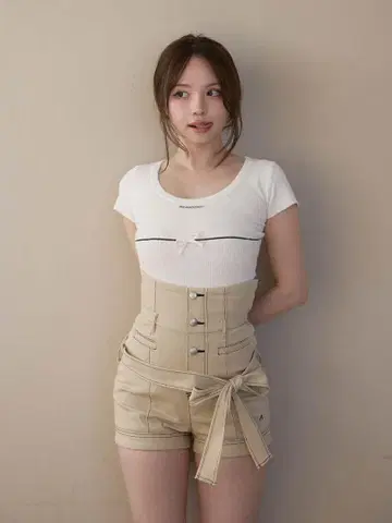 퍼티 리본 톱스와 앤메리