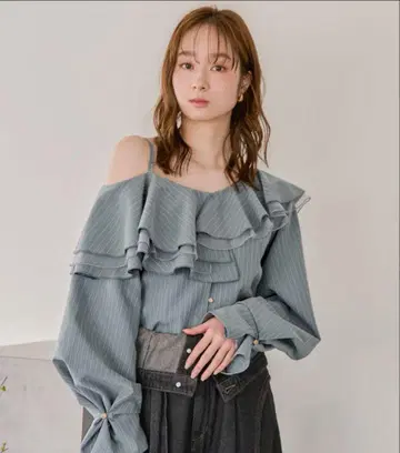 frill one shoulder tops / 프릴 원숄더 상의