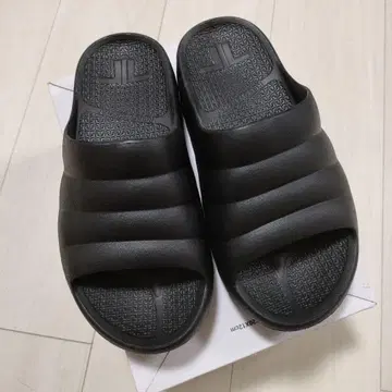 새상품 TELIC 테릭 W-CLOUD 더블 클라우드 블랙 ML 25.5