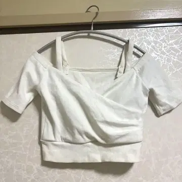 GYDA 반팔 상의 화이트 카키 묶음 판매