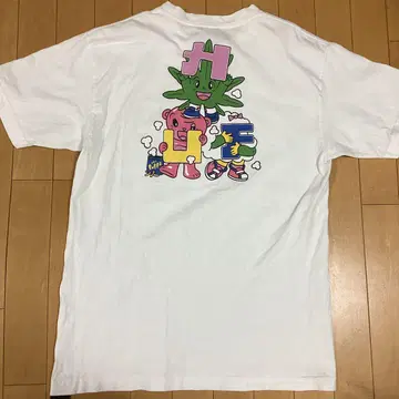HUF 하프 KAWAII TRIPLE TRIANGLE 반팔 티셔츠 M