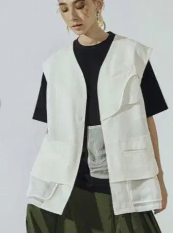 UN3D 시어 레이어드 베스트