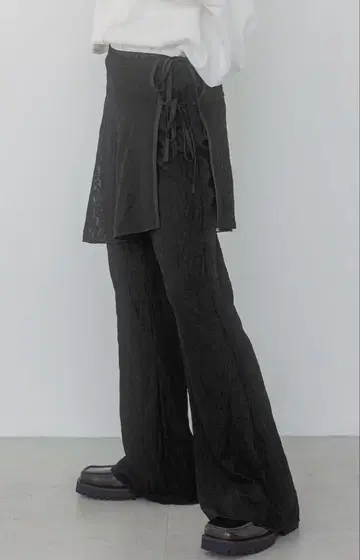 JEANASIS 지나시스 레이스 스커트 레이어드 팬츠