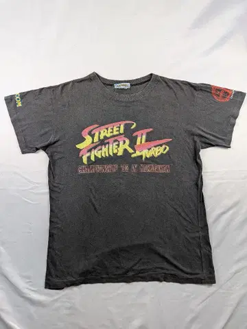 CAPCOM 스트리트 파이터 90년대 페이드 Vintage 티셔츠