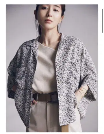 CLANE CIRCLE FLOWER SHIRT 다나카 미나미 콜라보