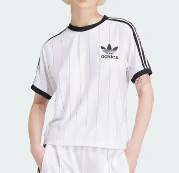 새상품급 adidas 아디컬러 쓰리 스트라이프 반팔 티셔츠 화이트