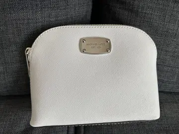 미사용 새상품 MICHAEL KORS 화이트 파우치