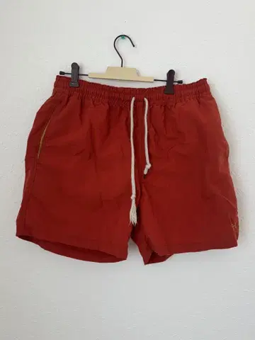 무료배송 할리우드 런치 마켓 HRM 빨간색 숏팬츠 사이드 포켓
