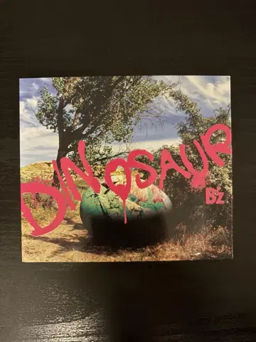 초회 한정판 DINOSAUR [CD + DVD] B'z 작동 확인 완료