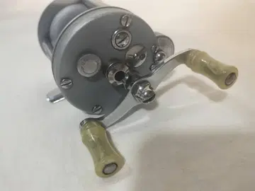 PFLUEGER NOBBY 1963 플루거 노비 다이렉트 낚시릴