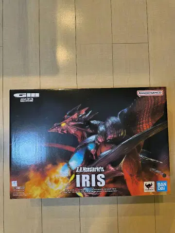 S.H. MonsterArts IRIS 피규어