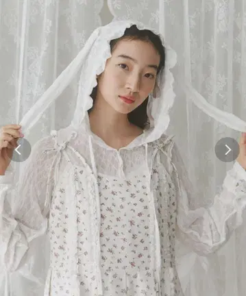 메리 제니 래빗 레이스 후드 탑 여성용