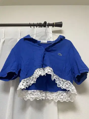 Lacoste 파랑 레이스 크롭 셔츠