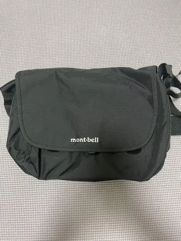 몽벨 숄더백