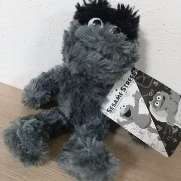 새상품 세서미 스트릿 오스카 봉제 인형 모노톤 산리오