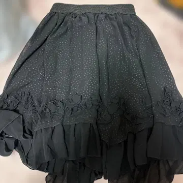엑시즈팜 블랙 스커트