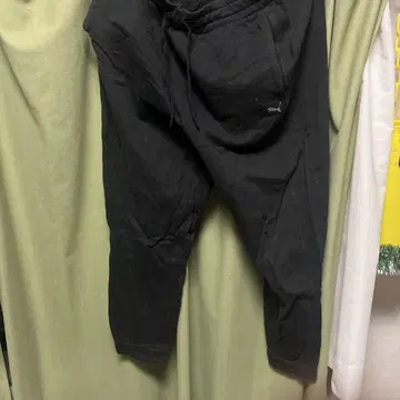 블랙 스웨트 팬츠 허리밴딩