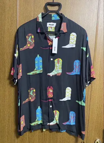 Palace Skateboards Boots Shirt 블랙 22FW