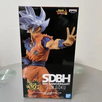 10주년 기념 SON GOKU 울트라 인스팅트 피규어