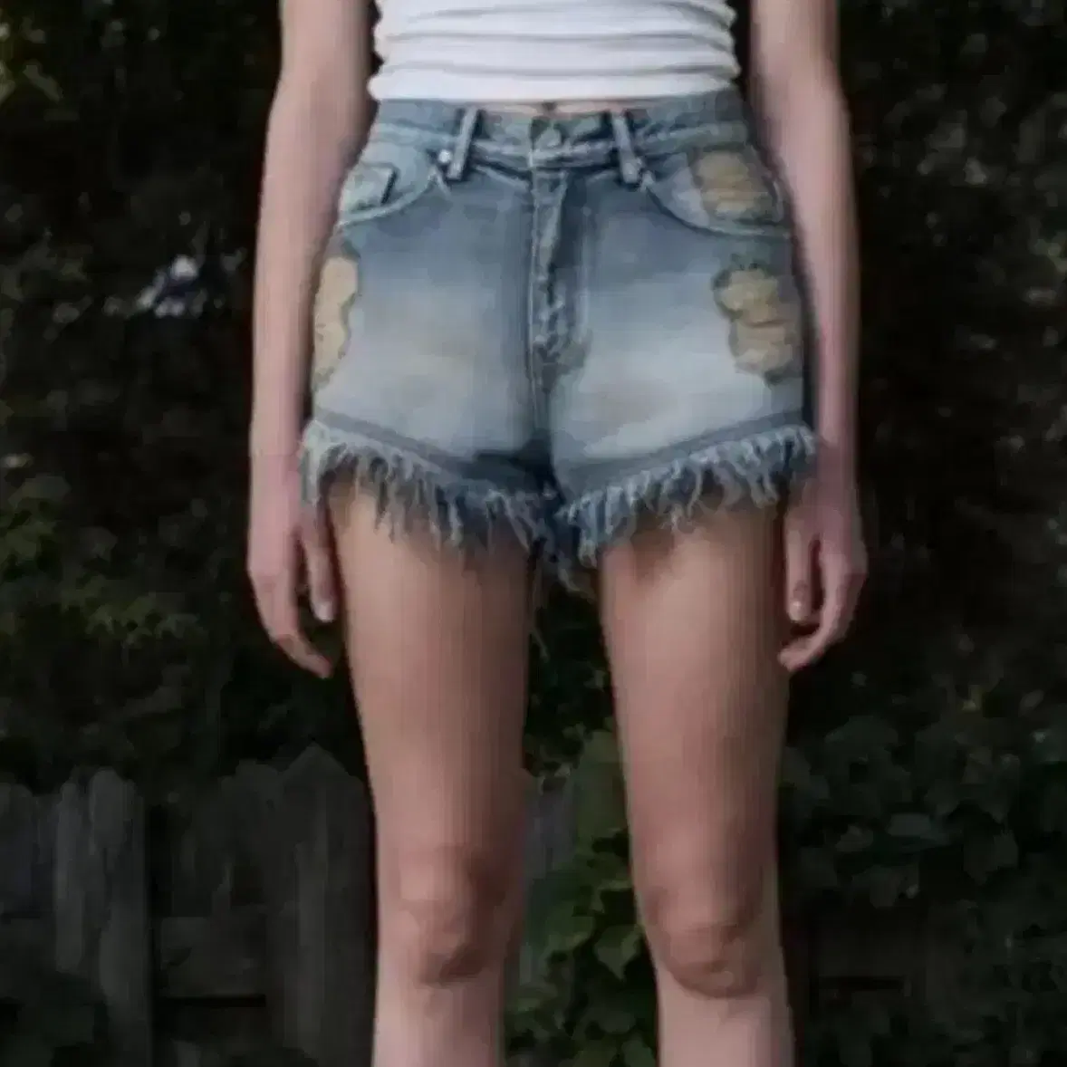 BOHEMIAN SEOUL | 보헤미안서울 Bohemian Seoul Damage Shorts