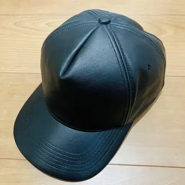 STAMPD 캡 가죽