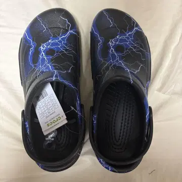 crocs bistro graphic clog 42-43