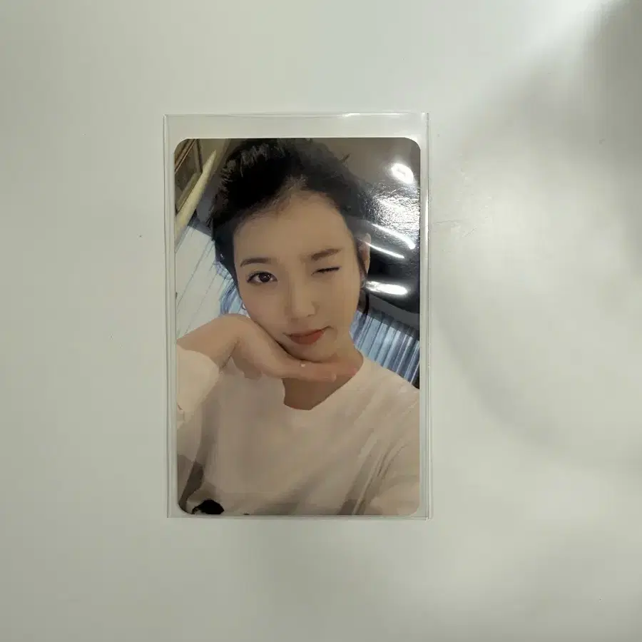 Buy IU Signed albums, Rare photocards on Bunjang!