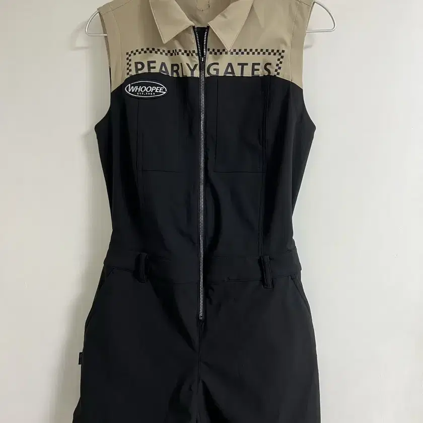 【PEARLY GATES】 Women's Side Logo Banding Pleated Shorts Genuine PEARLY GATES GOLF Womens Back Banding Logo Pocket
