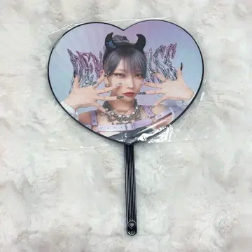 악마의 키스 카티 부채 카시이 카티