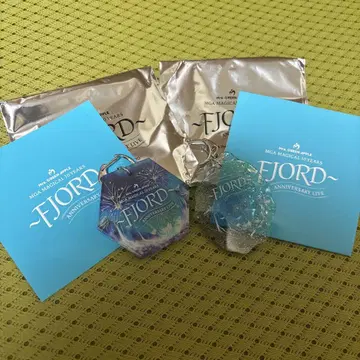 Mrs. GREEN APPLE 피요르드 가챠 키링 2개