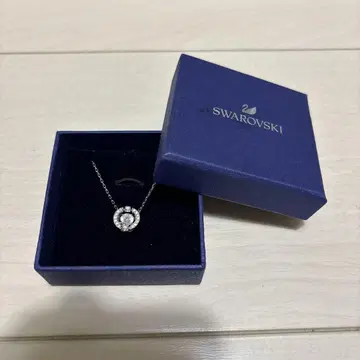 스와로브스키 Swarovski Sparkling Dance 목걸이