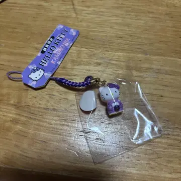 현지 헬로키티 가마쿠라 한정판 기모노 스트랩