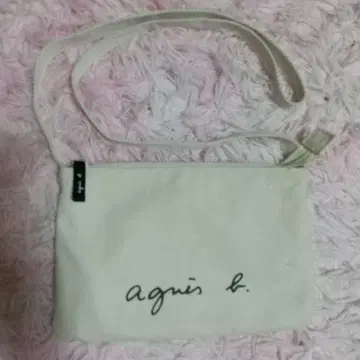 agnes b. / 사코슈