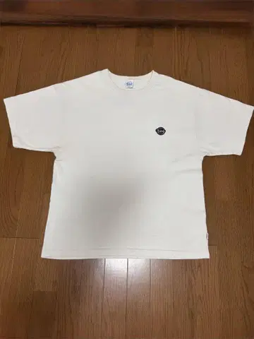 Keboz 화이트 티셔츠 S 사이즈