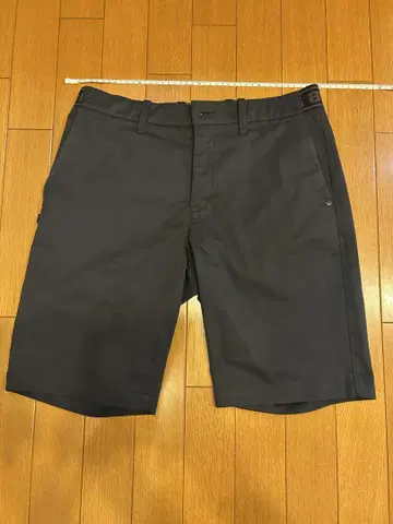 새상품급 브리핑 블랙 M 하프 팬츠