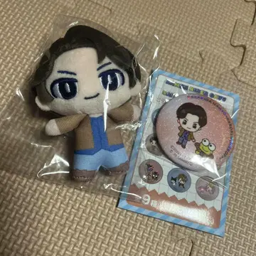 가면라이더 가브  캐릭터 외출 봉제인형 카라키다 하즈토 캔뱃지 산리오
