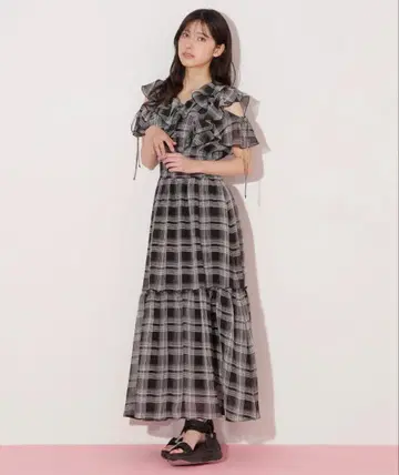 JILL by JILL STUART 시어 체크 볼륨 프릴 원피스