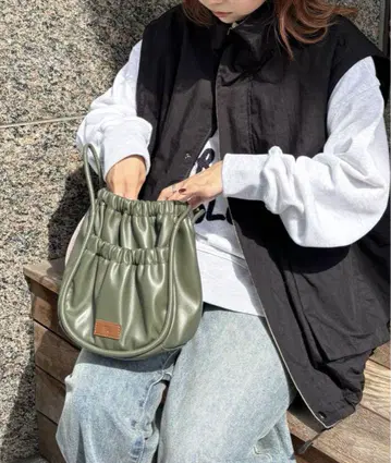 CPCM PU 파라코드 개더 미니 숄더백