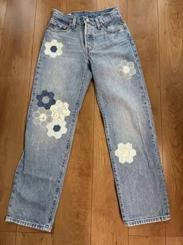 LEVI'S PREMIUM 꽃무늬 패치워크 데님 W24 L30
