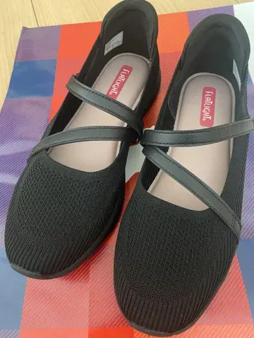 플랫 라이트 플랫슈즈 블랙 25cm