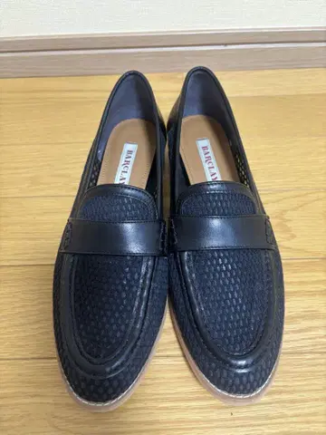 BARCLAY 블랙 메쉬 가죽 로퍼 24.5cm